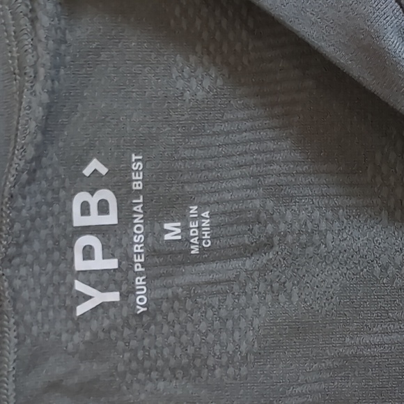 Abercrombie YPB Men's Gray T-Shirt NEW Size M - Picture 8 of 10